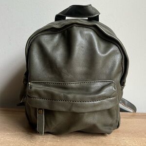Universal Thread Khaki Backpack
